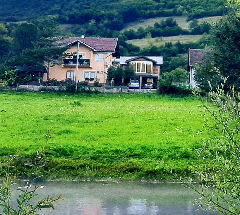 Guest House Sobic Sipovo Buitenkant foto