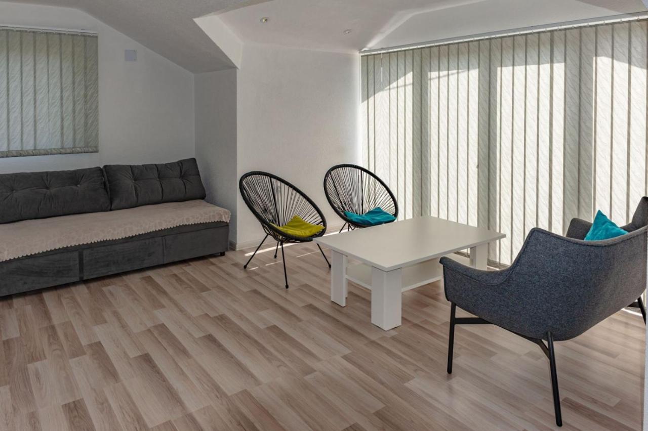 Guest House Sobic Sipovo Buitenkant foto