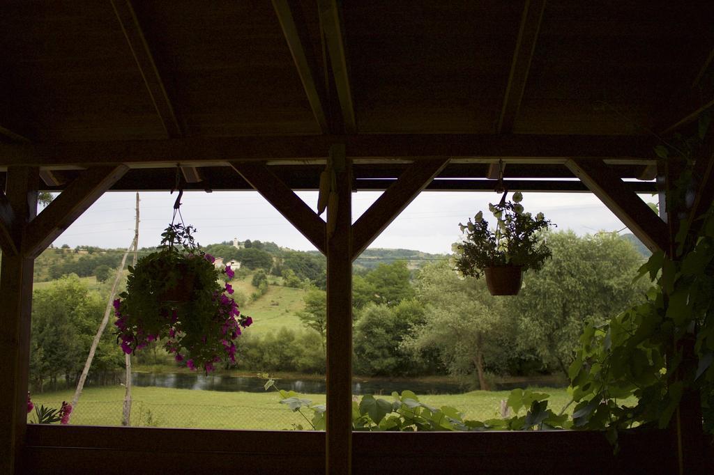 Guest House Sobic Sipovo Buitenkant foto